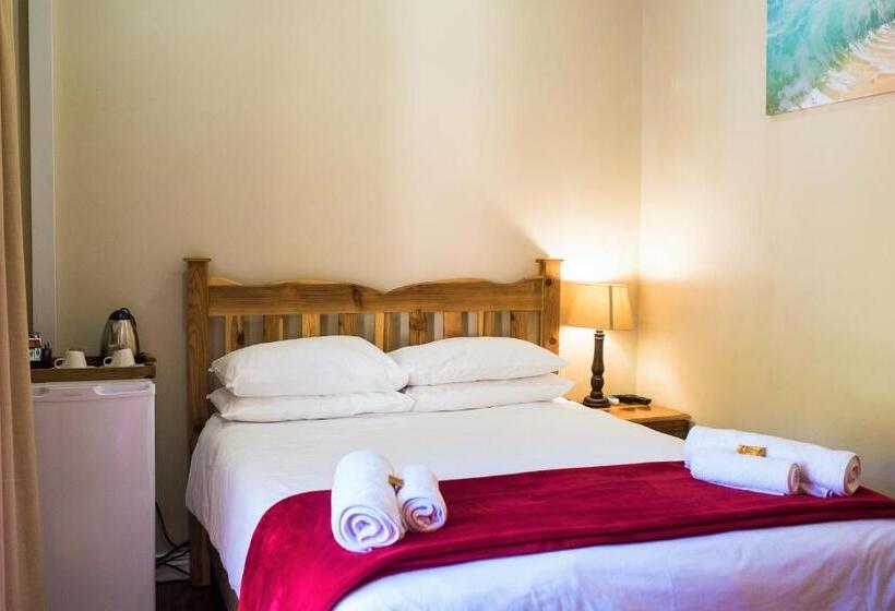 Quarto Estandar para Deficientes Físicos, The Tides Inn