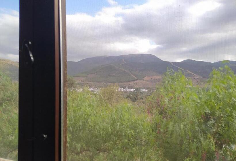 חדר סטנדרט נוף להרים, La Marmita De Ahlam