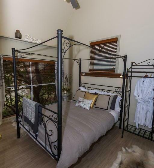 בקתת חדר, Dreamers