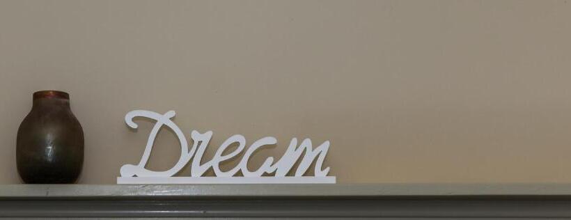 בקתת חדר, Dreamers