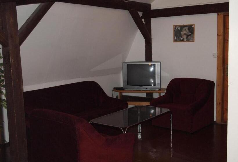 Люкс, Penzion Klopacka