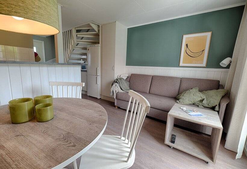 דירת שני חדרים, Apelviken Lägenhetshotell