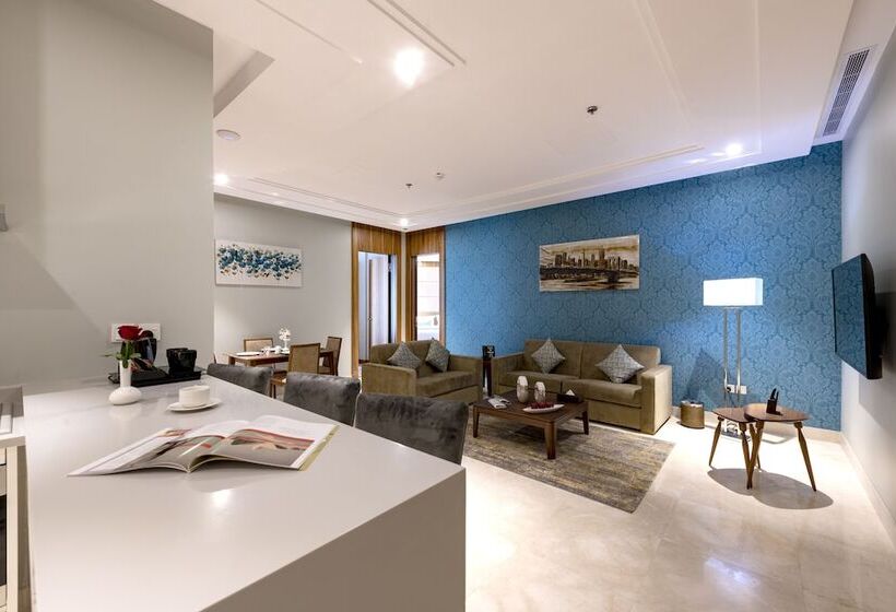 آپارتمان مدیریتی 2 خوابه, Taj Jeddah Hotel Apartment