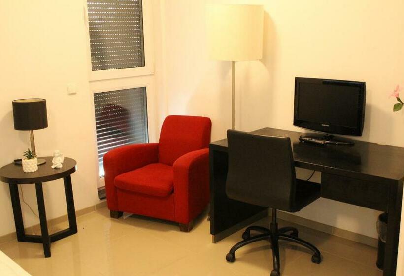 高级大房间, Lovely Studio Cologne West   Neues Momomotel