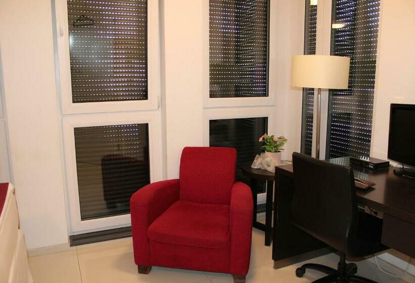 高级大房间, Lovely Studio Cologne West   Neues Momomotel