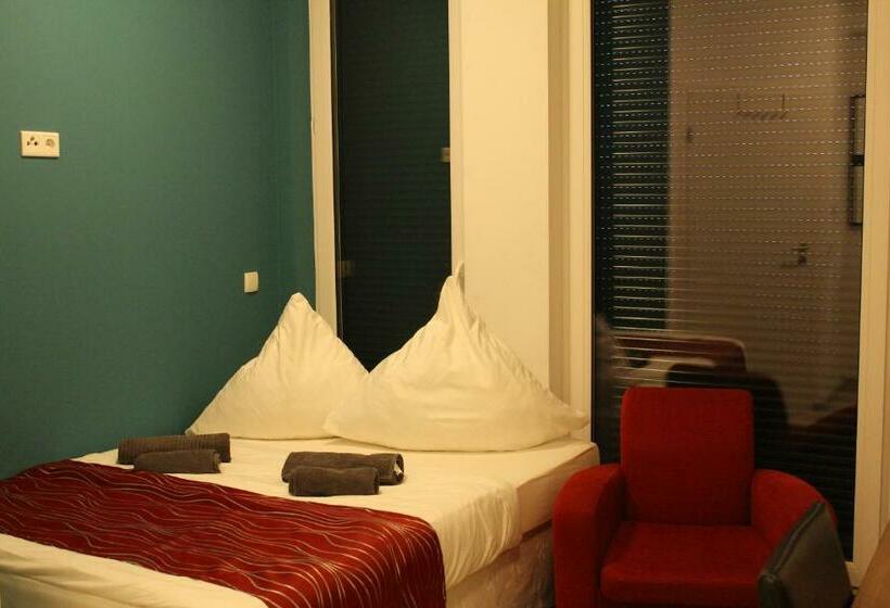 经济房, Lovely Studio Cologne West   Neues Momomotel