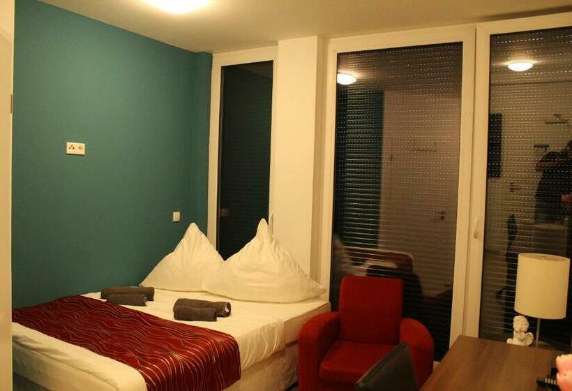经济房, Lovely Studio Cologne West   Neues Momomotel