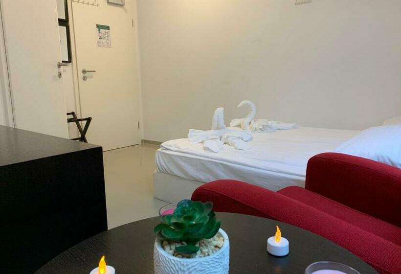 经济房, Lovely Studio Cologne West   Neues Momomotel