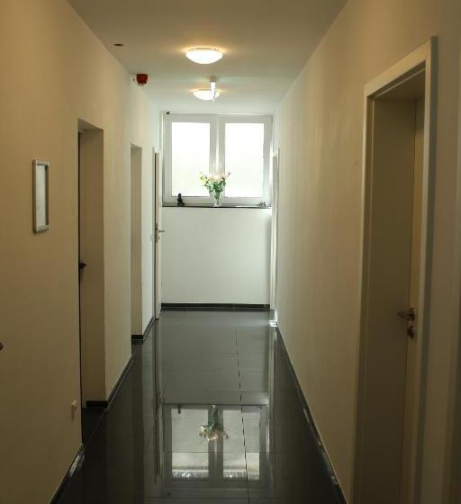 高级大房间, Lovely Studio Cologne West   Neues Momomotel