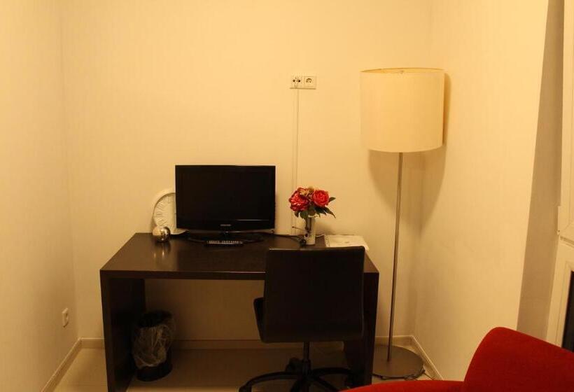 高级大房间, Lovely Studio Cologne West   Neues Momomotel