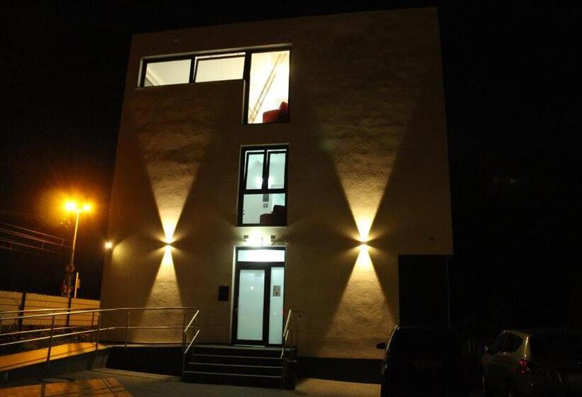 高级大房间, Lovely Studio Cologne West   Neues Momomotel