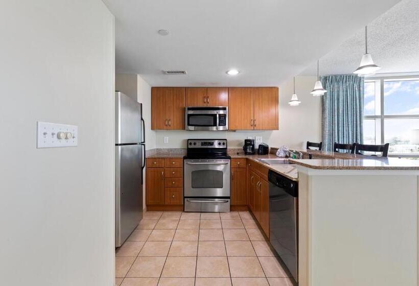 سوئیت 2 خوابه, Sandy Beach Resort