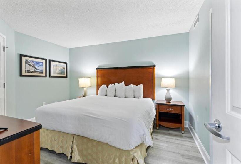 3 Bedroom Suite, Sandy Beach Resort