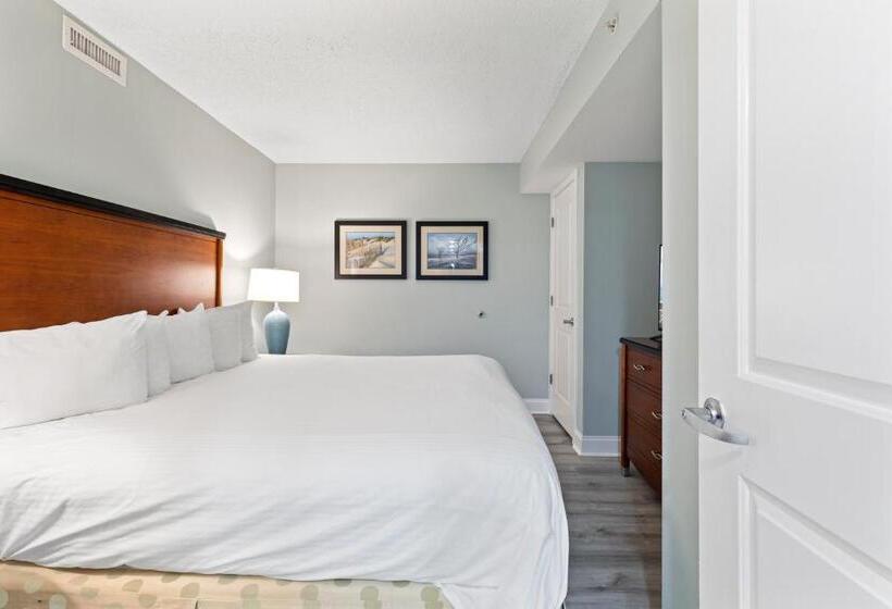 3 Bedroom Suite, Sandy Beach Resort