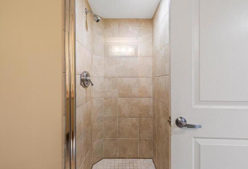 سوییت سوپریور با چشمانداز دریا, Sandy Beach Resort