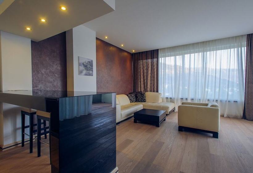 1 Bedroom Deluxe Apartment Sea View, Sky View Luxury Apartments