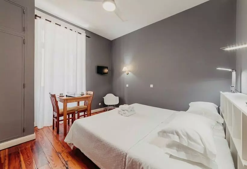 استودیو استاندارد با بالکن, Aspa   São Paulo Studios