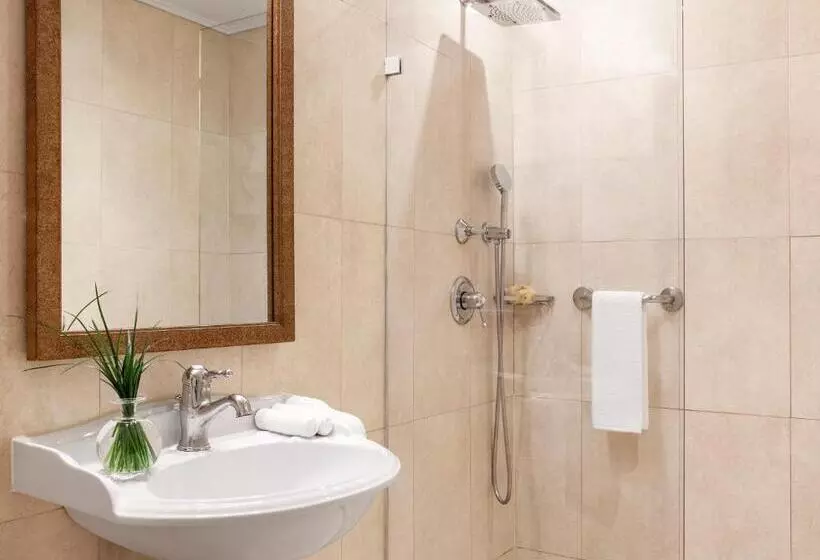 سوییت پرستیژ, Grecotel Pallas Athena