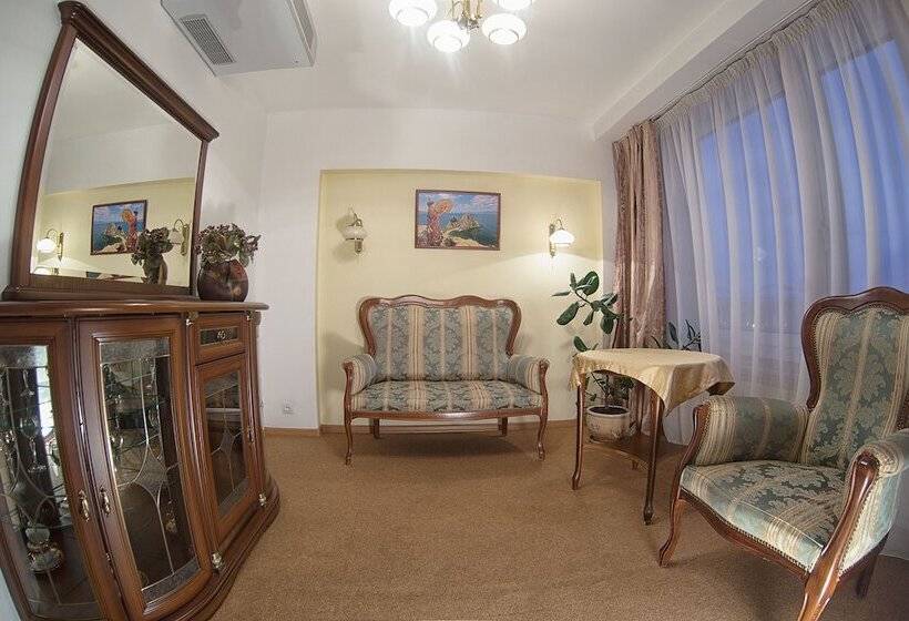 اتاق استاندارد, Angara