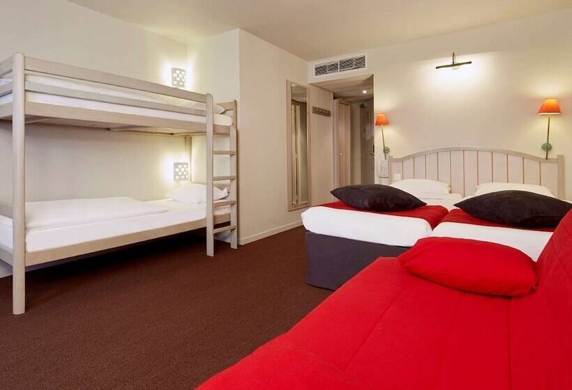 标准间, Campanile Val De France