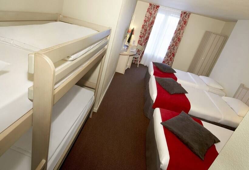 标准间, Campanile Val De France