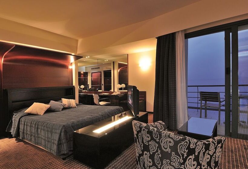 豪华海景房, Club Hotel Casino Loutraki