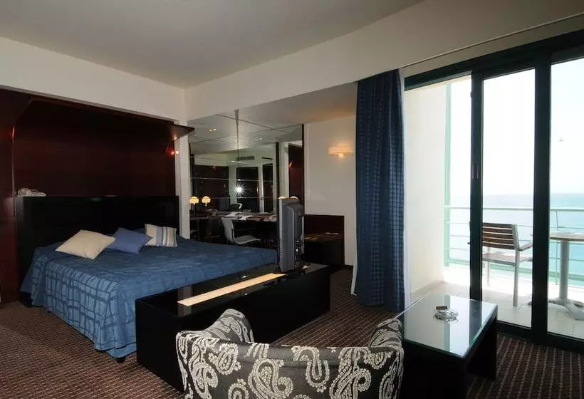 オーシャンビューデラックスルーム, Club Hotel Casino Loutraki