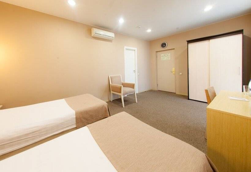 اتاق استاندارد, Delta Business