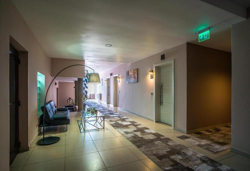 스탠다드 발코니 룸, Eden