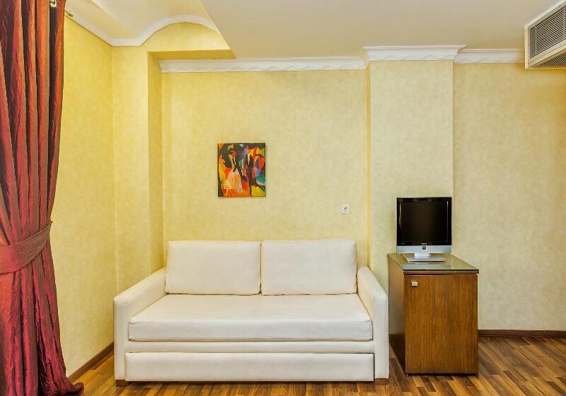 Номер Стандарт Трехместный, Egnatia