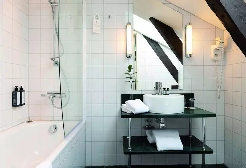 سوییت جونیور, Elite Stadshotellet Växjö