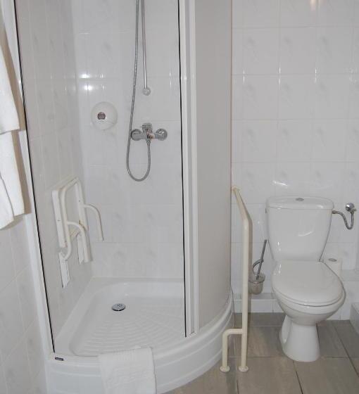 اتاق استاندارد, Gromada Poznań