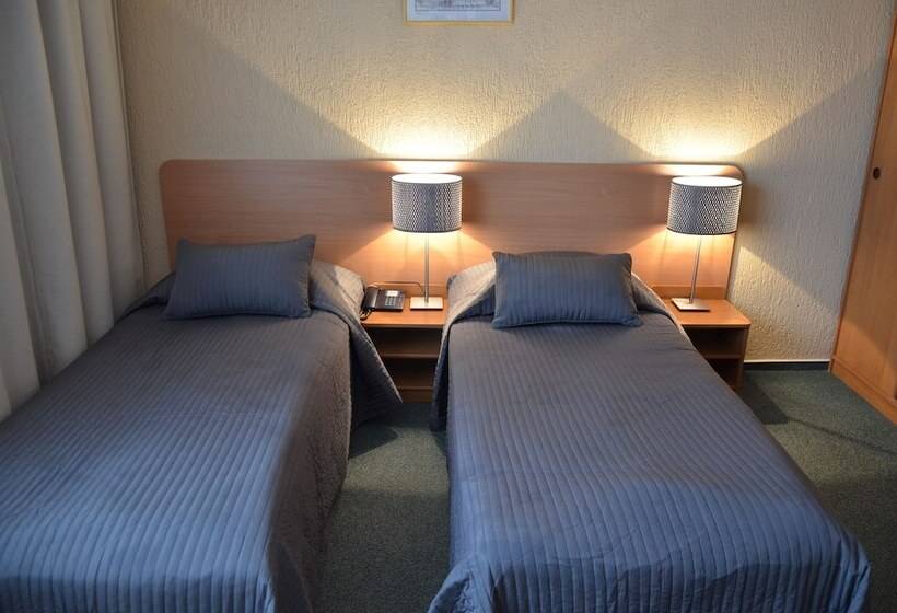 اتاق استاندارد, Gromada Poznań