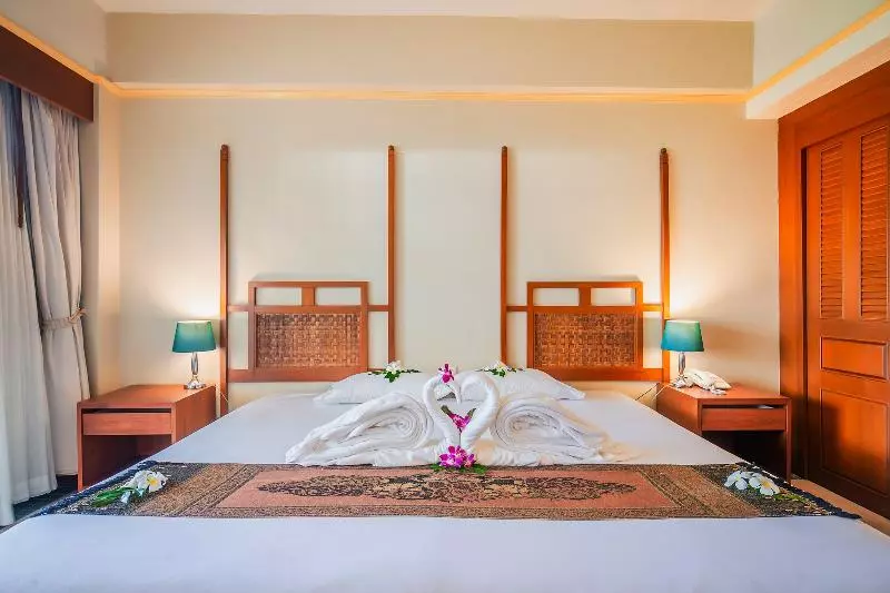 اتاق سوپریور با چشم‌انداز باغ, Karon Princess Hotel Sha Extra Plus