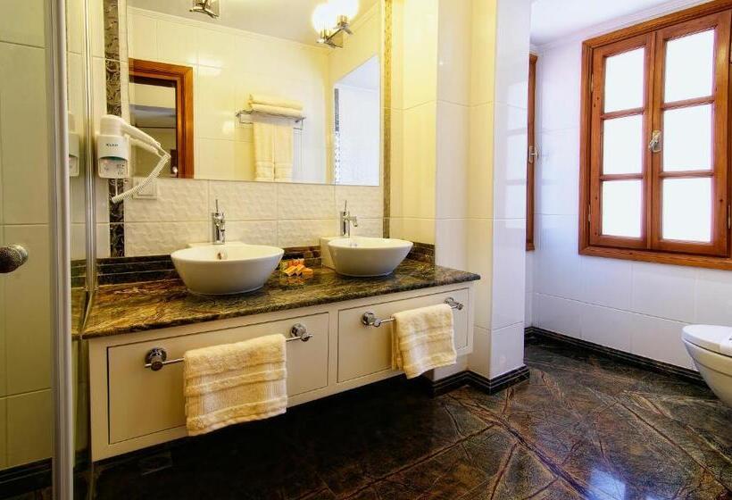 ویلای 1 خوابه, Minyon