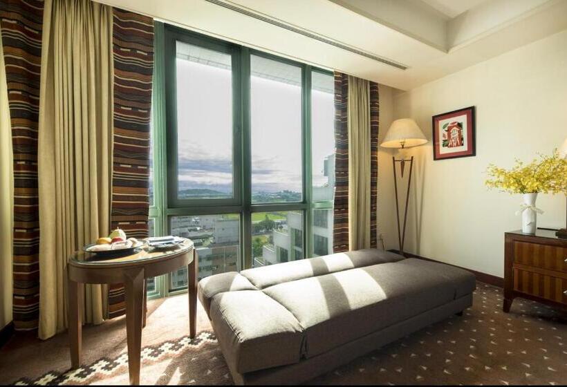 اتاق استاندارد, Formosan Naruwan