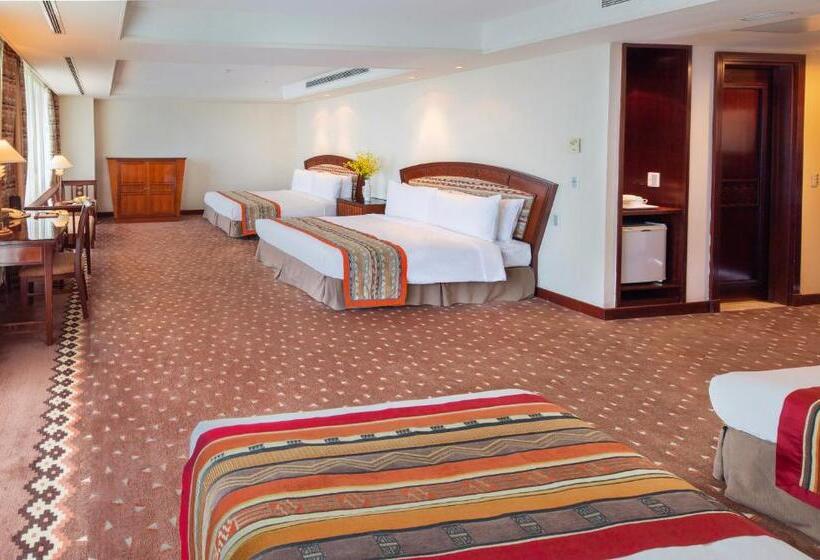 اتاق خانوادگی, Formosan Naruwan