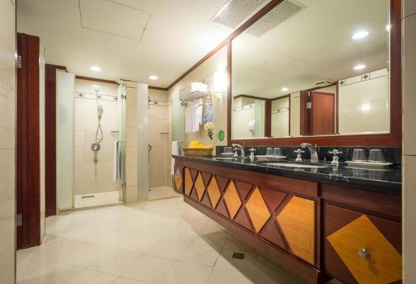 اتاق خانوادگی, Formosan Naruwan