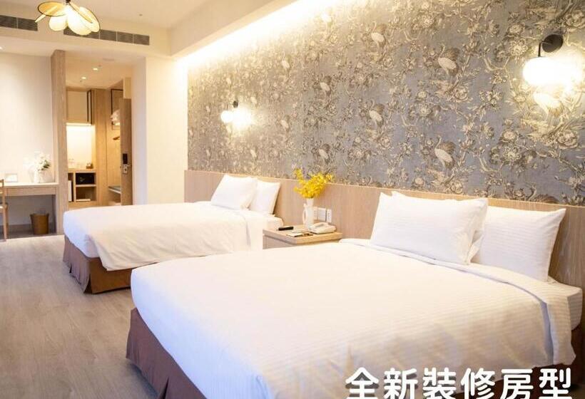 اتاق استاندارد با تراس, Formosan Naruwan