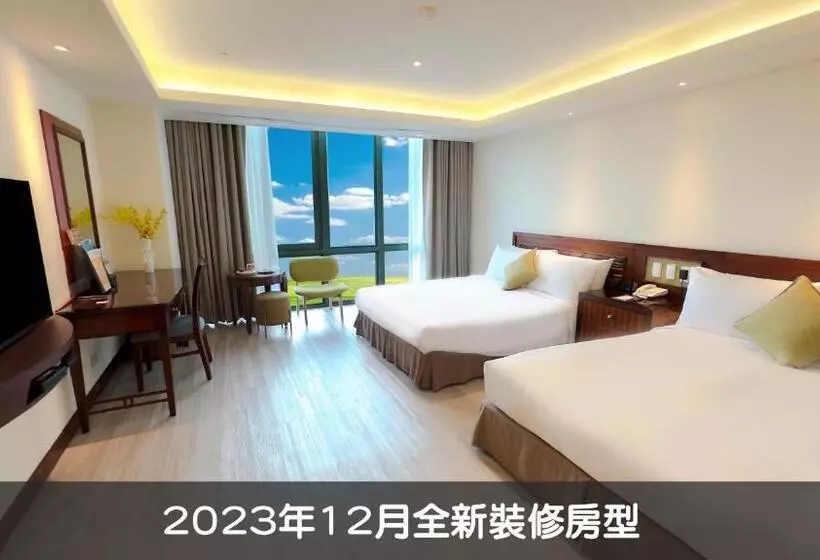 デラックスの４人部屋, Formosan Naruwan