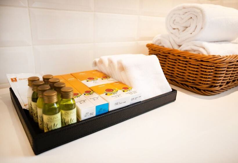 اتاق لوکس, Formosan Naruwan