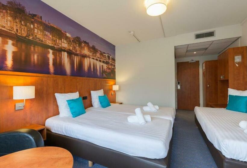 غرفة قياسية ثلاثية, New West Inn Amsterdam
