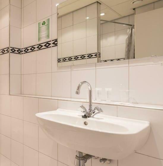 标准三人间, New West Inn Amsterdam