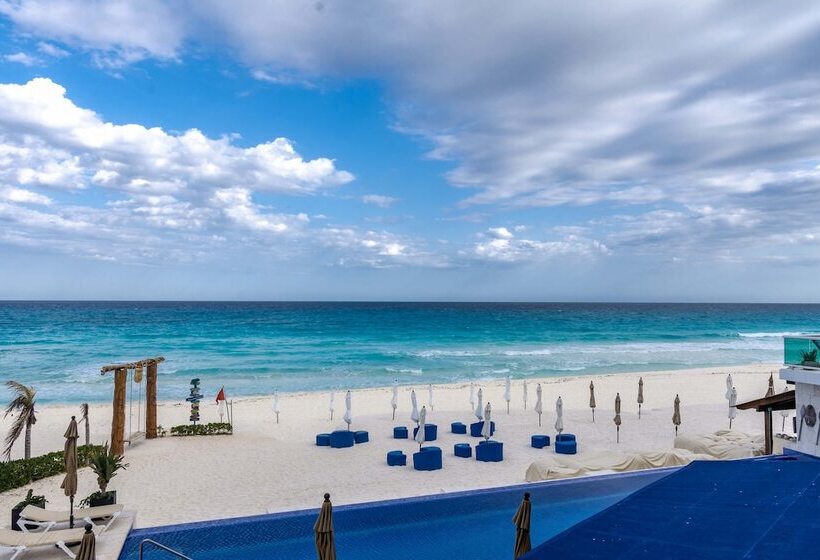 سوئیت جونیور با ماساژ آبی, Ocean Dream Cancun By Guru