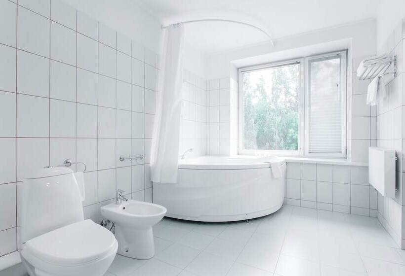 Люкс Премиум, Oktyabrskaya