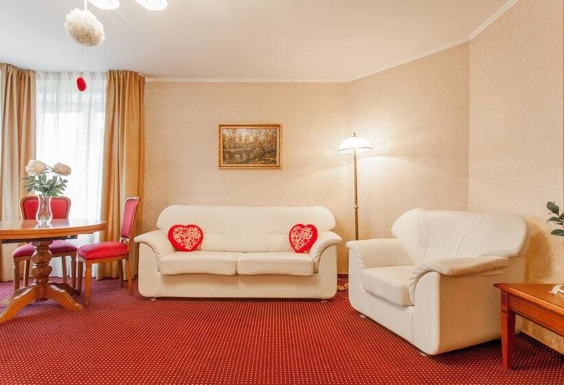 Люкс Премиум, Oktyabrskaya