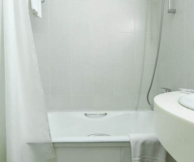 Номер Стандарт, Oktyabrskaya