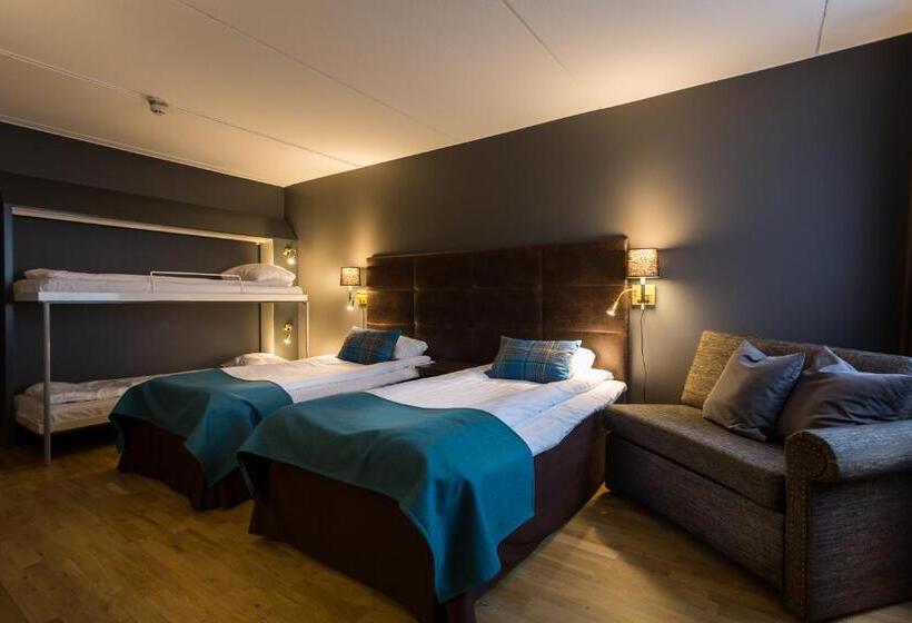 Семейный Номер, Quality Hotel Winn