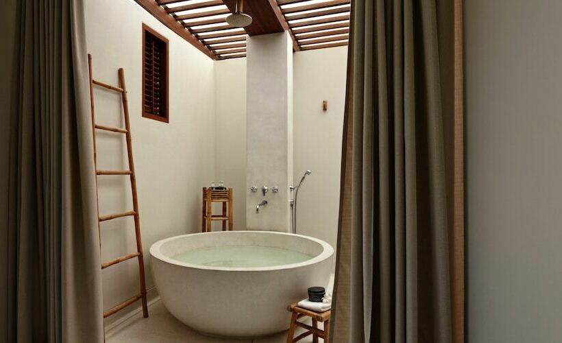 غرفة ديلوكس مزودة بشرفة, Sala Samui Choengmon Beach Resort