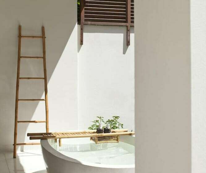 וילה עם חדר שינה אחד ובריכת שחיה, Sala Samui Choengmon Beach Resort